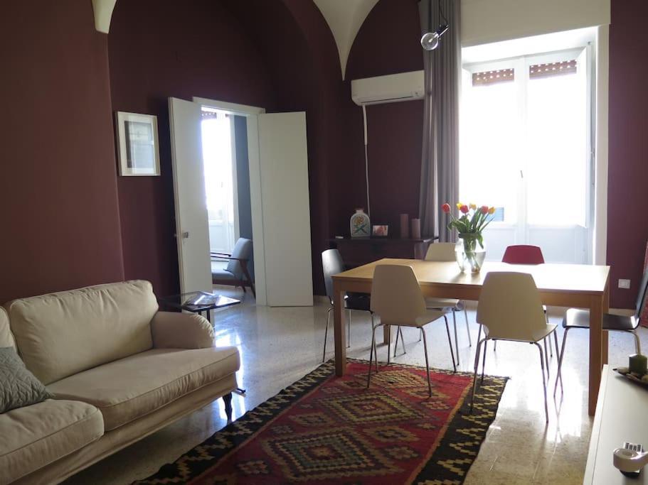 Stesicoro-Duomo Elegante Appartamento In Centro 카타니아 외부 사진